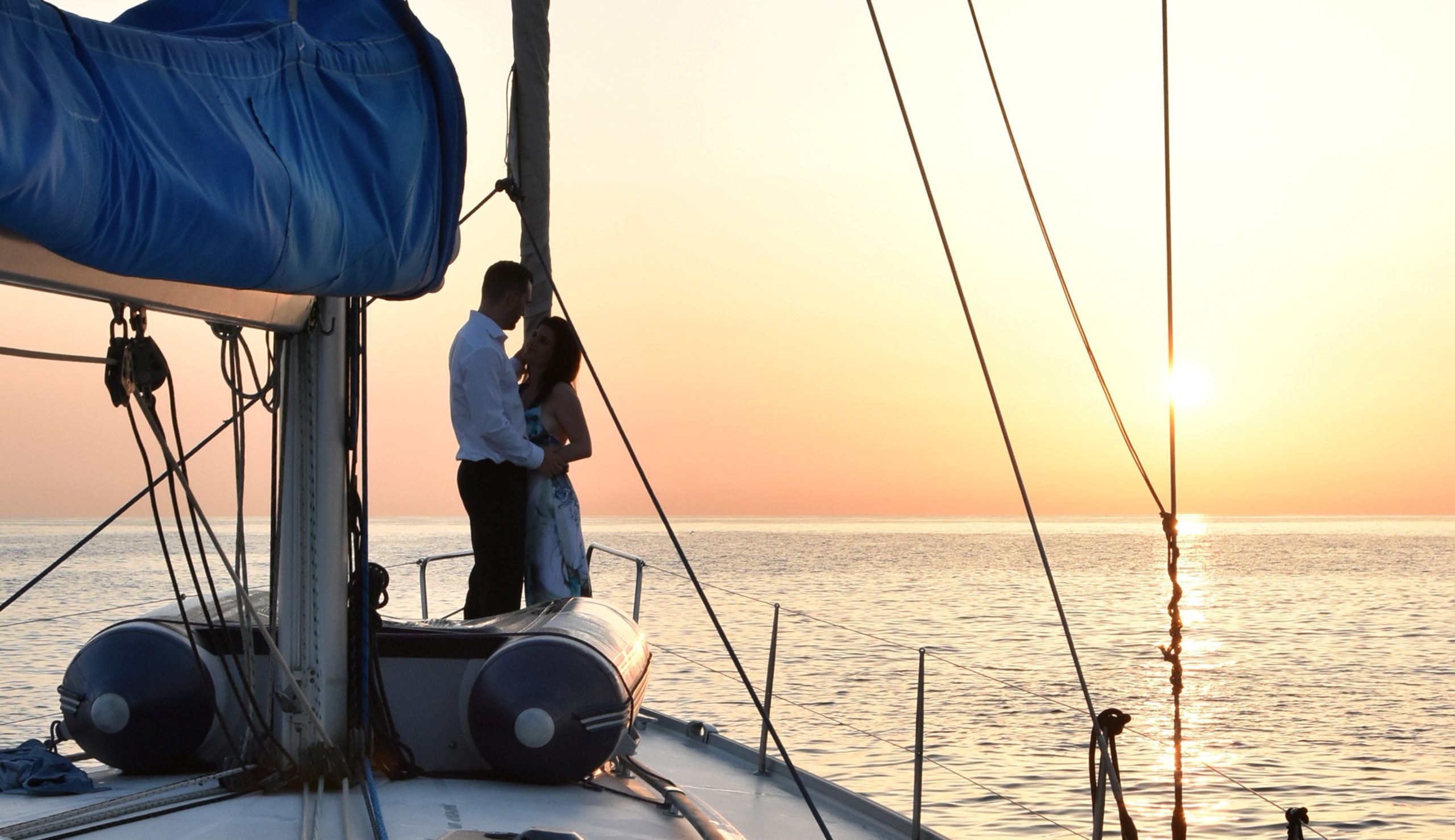 catamaran rent malta